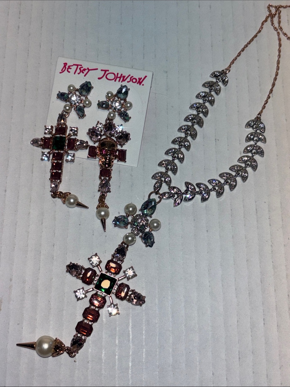 Betsey Johnson Duchess set